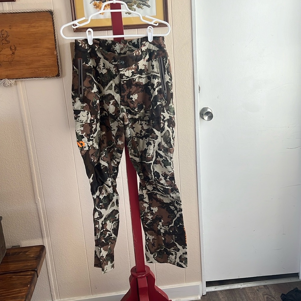 First Lite Alturas Guide Pants